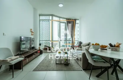 Apartment - 1 Bedroom - 2 Bathrooms for sale in Panoramic Tower - Dubai Marina - Dubai