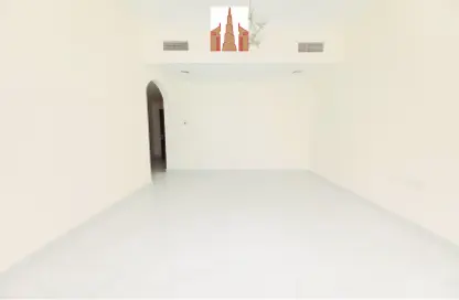 Apartment - 2 Bedrooms - 2 Bathrooms for rent in Muwaileh Commercial - Sharjah