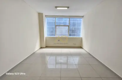 Apartment - 1 Bedroom - 1 Bathroom for rent in Tiger Building Al Qadesia - Al Nahda - Sharjah