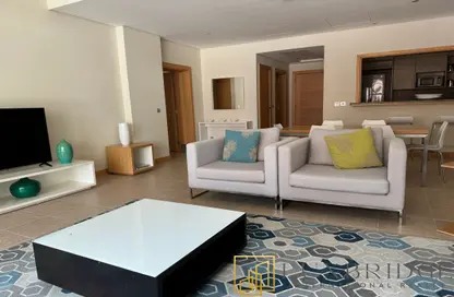 Apartment - 1 Bedroom - 2 Bathrooms for rent in Al Das - Shoreline Apartments - Palm Jumeirah - Dubai