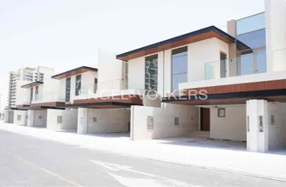 Townhouse - 4 Bedrooms - 5 Bathrooms for sale in East Village - Al Furjan - Dubai