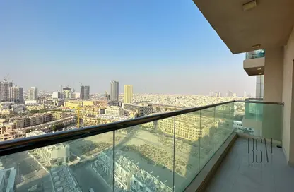 Apartment - 3 Bedrooms - 4 Bathrooms for rent in Dune Residency - Jumeirah Village Circle - Dubai