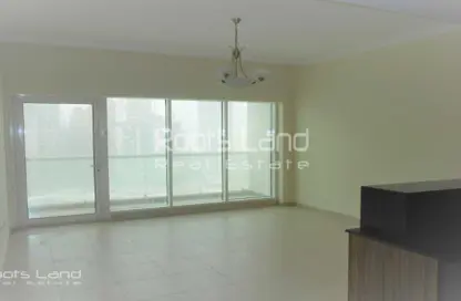 Apartment - 1 Bathroom for sale in Burj Al Nujoom - Downtown Dubai - Dubai