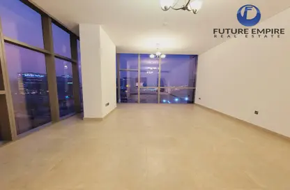 Apartment - 2 Bedrooms - 4 Bathrooms for rent in Airport Road Area - Al Garhoud - Dubai