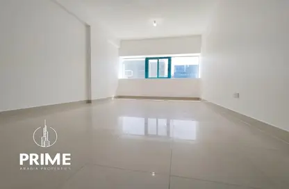 Apartment - 2 Bedrooms - 2 Bathrooms for rent in Defense Road - City Downtown - Abu Dhabi