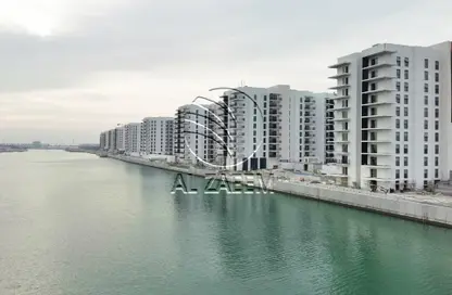 Apartment - 1 Bedroom - 1 Bathroom for rent in Waters Edge - Yas Island - Abu Dhabi