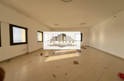 Apartment - 4 Bedrooms - 6 Bathrooms for rent in Manazil Tower 5 - Al Taawun Street - Al Taawun - Sharjah