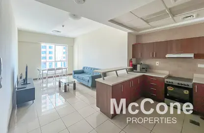 Apartment - 1 Bedroom - 2 Bathrooms for rent in Sulafa Tower - Dubai Marina - Dubai