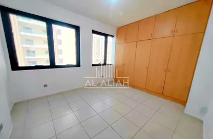 Apartment - 1 Bedroom - 2 Bathrooms for rent in Al Najda Street - Abu Dhabi