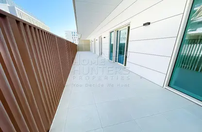 Apartment - 2 Bedrooms - 3 Bathrooms for rent in Qaryat Al Hidd - Saadiyat Island - Abu Dhabi