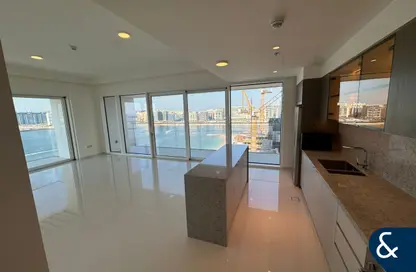 Apartment - 2 Bedrooms - 3 Bathrooms for rent in Grand Bleu Tower 1 - EMAAR Beachfront - Dubai Harbour - Dubai