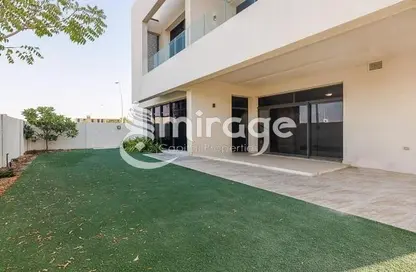 Villa - 4 Bedrooms - 6 Bathrooms for rent in West Yas - Yas Island - Abu Dhabi