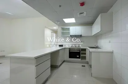 Apartment - 2 Bedrooms - 2 Bathrooms for rent in Marina Wharf 2 - Marina Wharf - Dubai Marina - Dubai