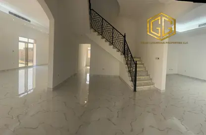 Villa - 5 Bedrooms - 6 Bathrooms for rent in Nad Al Sheba 4 - Nad Al Sheba - Dubai