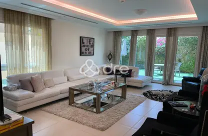 Villa - 4 Bedrooms - 6 Bathrooms for sale in Villa Lantana 1 - Villa Lantana - Al Barsha - Dubai