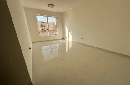 Apartment - 1 Bathroom for rent in Al Jurf 3 - Al Jurf - Ajman Downtown - Ajman