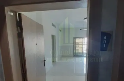 Apartment - 3 Bedrooms - 3 Bathrooms for rent in Al Jurf 2 - Al Jurf - Ajman Downtown - Ajman