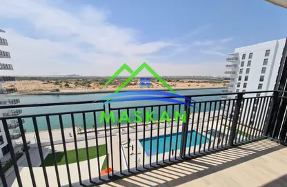 Apartment - 3 Bedrooms - 4 Bathrooms for rent in Waters Edge - Yas Island - Abu Dhabi