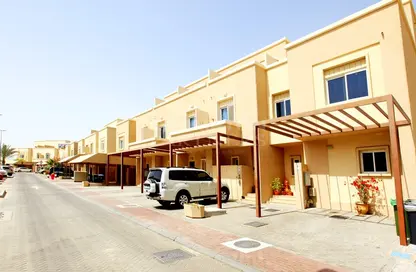 Villa - 2 Bedrooms - 3 Bathrooms for rent in Arabian Style - Al Reef Villas - Al Reef - Abu Dhabi