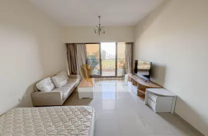 Apartment - 1 Bathroom for rent in Elite Sports Residence - Dubai Sports City - Dubai