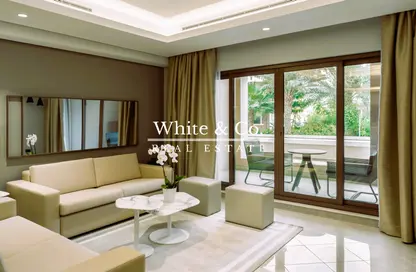 Apartment - 3 Bedrooms - 4 Bathrooms for rent in Wyndham residences - The Palm - Palm Jumeirah - Dubai