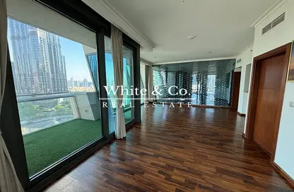 Apartment - 3 Bedrooms - 5 Bathrooms for sale in Burj Vista 1 - Burj Vista - Downtown Dubai - Dubai