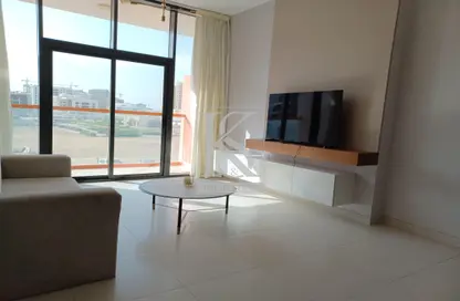 Apartment - 1 Bedroom - 2 Bathrooms for rent in Binghatti East Boutique Suites - Dubai Land Residence Complex - Dubai