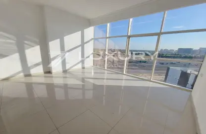 Apartment - 1 Bathroom for rent in Reef Residence - District 13 - Jumeirah Village Circle - Dubai