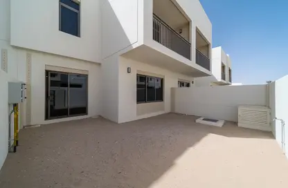 Townhouse - 3 Bedrooms - 3 Bathrooms for rent in Noor Townhouses - Town Square - Dubai