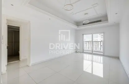 Apartment - 1 Bedroom - 2 Bathrooms for rent in Vincitore Palacio - Arjan - Dubai