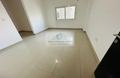 Apartment - 1 Bedroom - 2 Bathrooms for rent in Tower 12 - Al Reef Downtown - Al Reef - Abu Dhabi