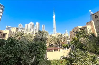 Apartment - 3 Bedrooms - 5 Bathrooms for sale in Reehan 8 - Reehan - Old Town - Dubai