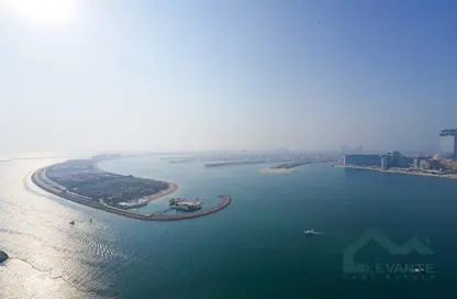 Apartment - 4 Bedrooms - 5 Bathrooms for sale in Beach Vista - EMAAR Beachfront - Dubai Harbour - Dubai