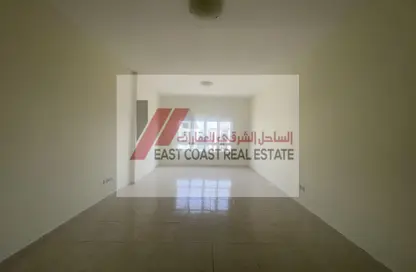 Apartment - 1 Bedroom - 2 Bathrooms for rent in Corniche Al Fujairah - Fujairah