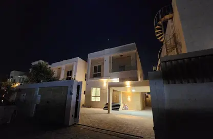 Villa - 5 Bedrooms for sale in Al Mowaihat 1 - Al Mowaihat - Ajman