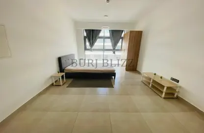 Apartment - 1 Bathroom for rent in Pantheon Elysee - Jumeirah Village Circle - Dubai