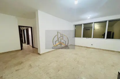 Apartment - 3 Bedrooms - 3 Bathrooms for rent in Hamdan Street - Abu Dhabi