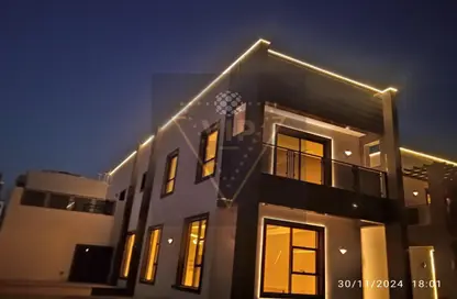 Villa - 5 Bedrooms for sale in Al Merief - Khalifa City - Abu Dhabi