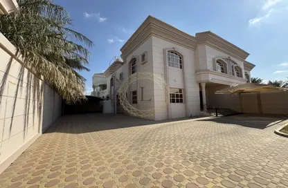 Villa - 4 Bedrooms - 6 Bathrooms for rent in Jefeer Jedeed - Falaj Hazzaa - Al Ain