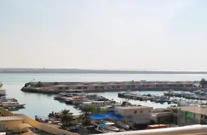 Apartment - 2 Bedrooms - 3 Bathrooms for rent in Bloom Marina - Al Bateen - Abu Dhabi