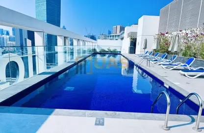 Apartment - 1 Bathroom for rent in SOL Avenue - Business Bay - Dubai