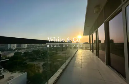 Apartment - 2 Bedrooms - 3 Bathrooms for rent in Golf Horizon Tower B - Golf Horizon - DAMAC Hills - Dubai