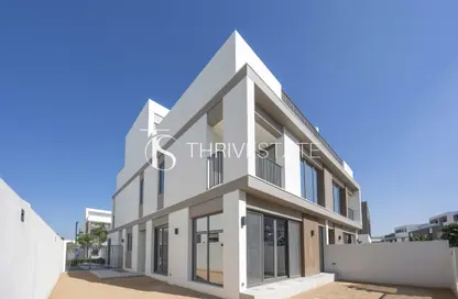 Villa - 4 Bedrooms - 5 Bathrooms for rent in Aura - Tilal Al Ghaf - Dubai