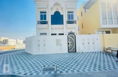 Villa - 5 Bedrooms - 7 Bathrooms for sale in Al Yasmeen 1 - Al Yasmeen - Ajman