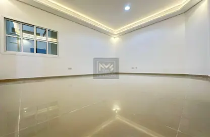 Apartment - 1 Bathroom for rent in Muroor Area - Abu Dhabi