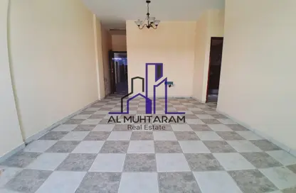 Apartment - 2 Bedrooms - 1 Bathroom for rent in Fire Station Road - Muwaileh - Sharjah