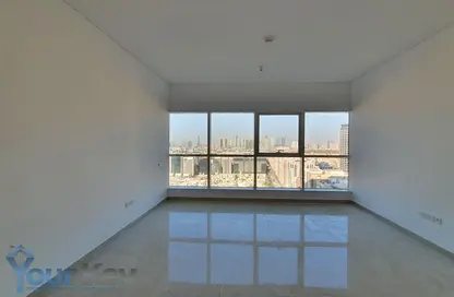 Apartment - 3 Bedrooms - 4 Bathrooms for rent in Bloom Central Residential - Bloom Central - Al Tibbiya - Abu Dhabi