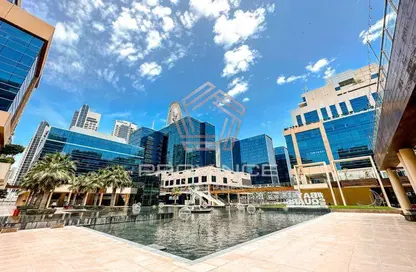 Apartment - 1 Bedroom - 2 Bathrooms for rent in Bay Square Building 6 - Bay Square - Business Bay - Dubai