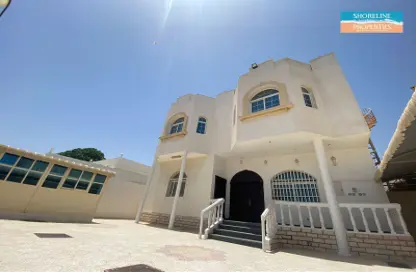 Villa - 4 Bedrooms - 3 Bathrooms for rent in Khuzam - Ras Al Khaimah