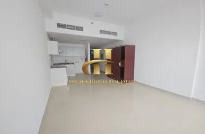 Apartment - 1 Bathroom for rent in Al Amir Residence - Jumeirah Village Circle - Dubai